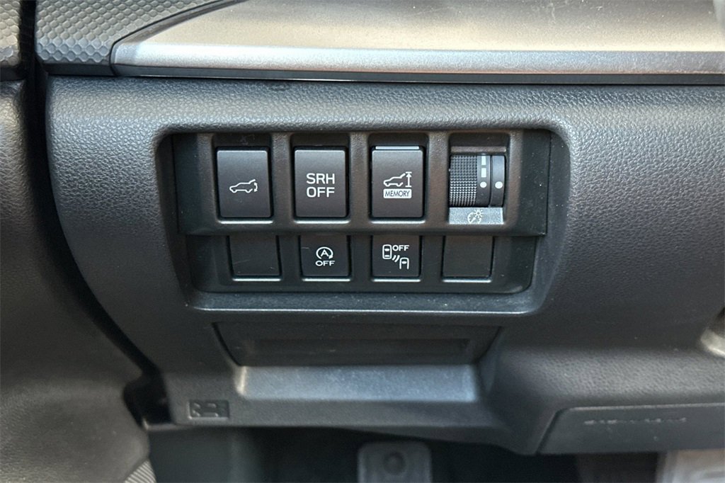 2021 Subaru Forester Premium photo 30