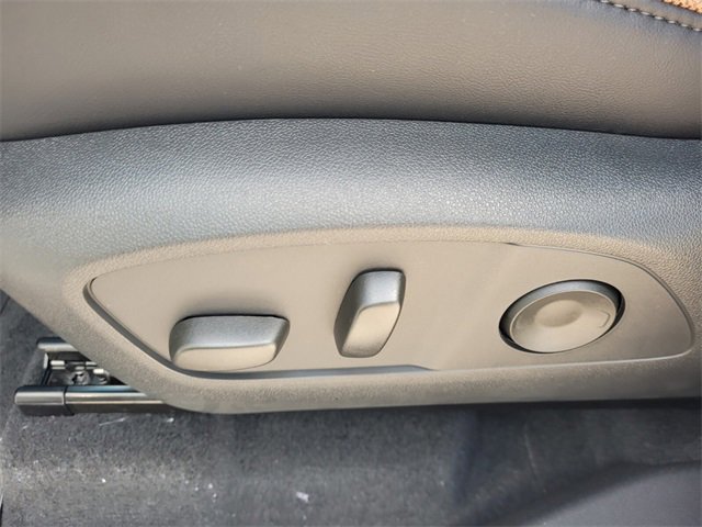 2026 Gmc Acadia AT4 photo 2