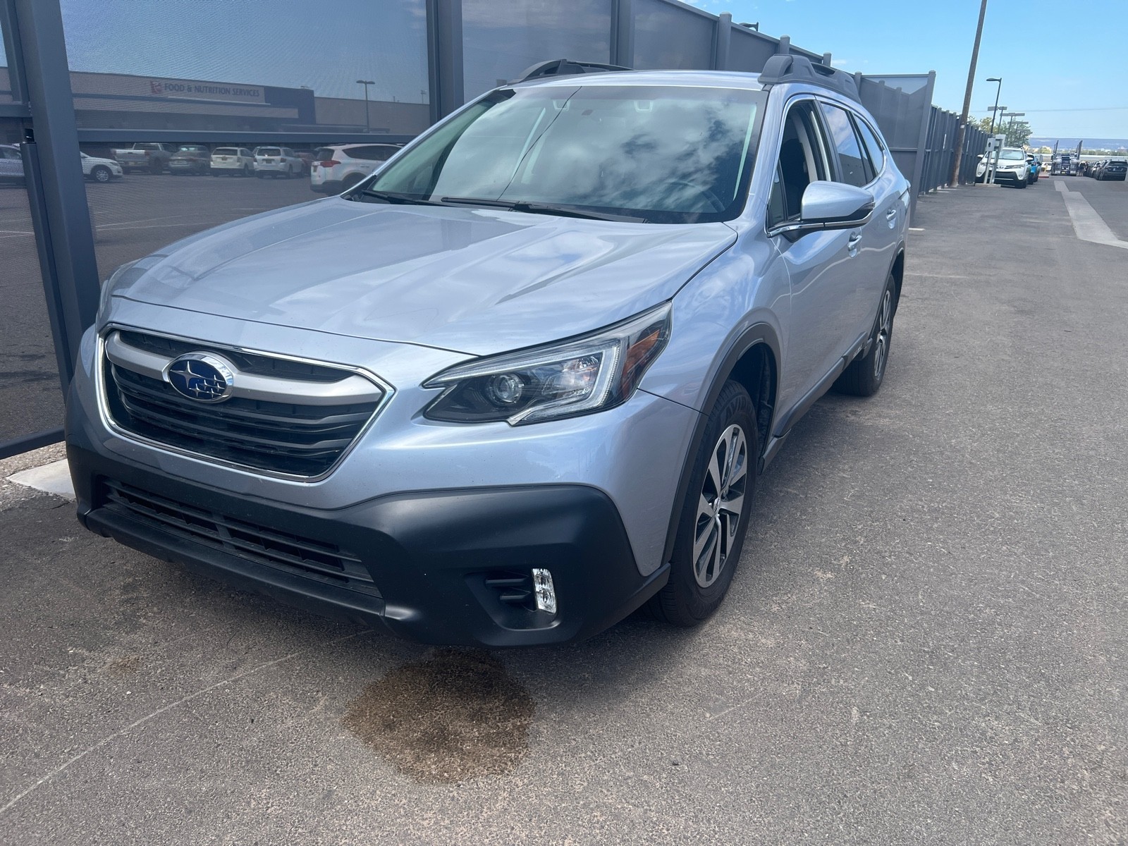 Used 2022 Ice Silver Metallic Subaru Premium image 1