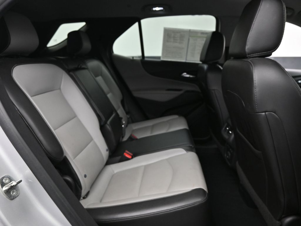 2021 Chevrolet Equinox Premier photo 6