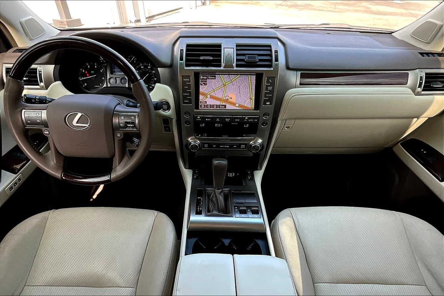 2014 Lexus GX 460 Base photo 13