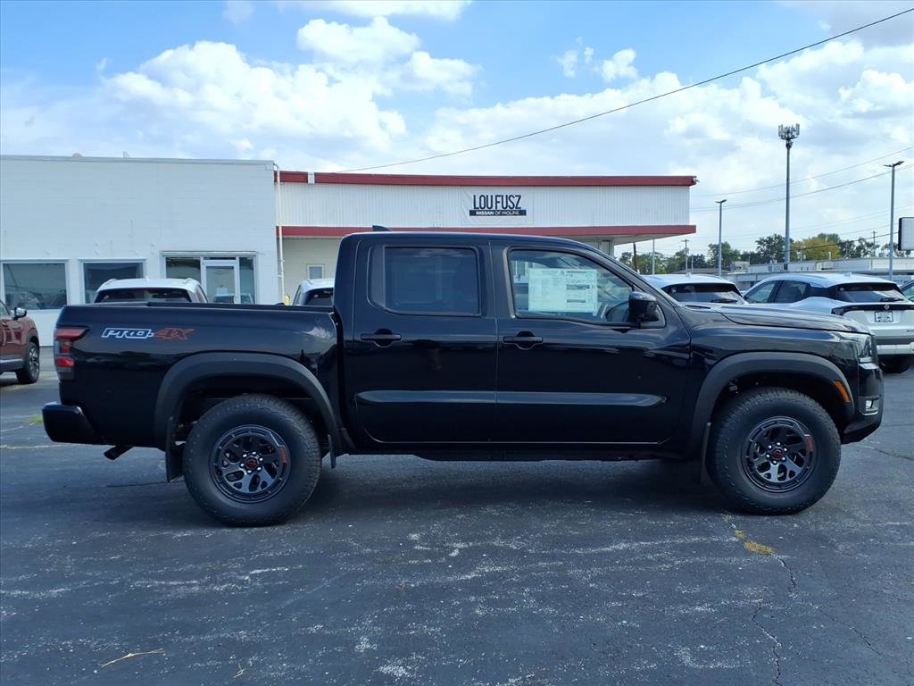 2026 Nissan Frontier Crew Cab PRO-4X photo 2