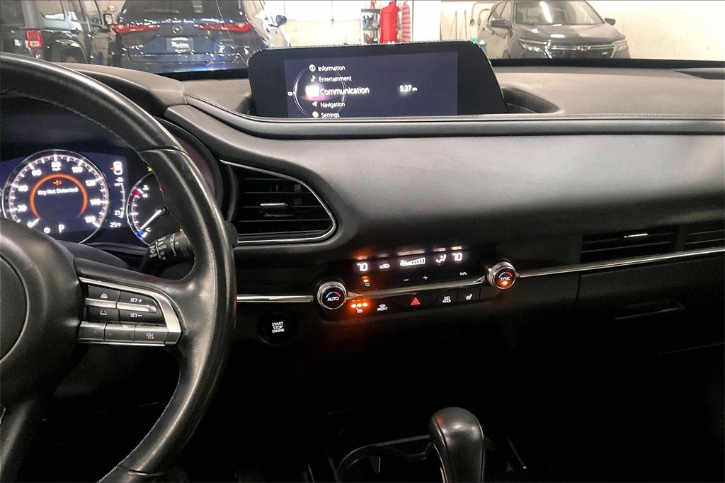 2023 MAZDA CX-30 - Image 4