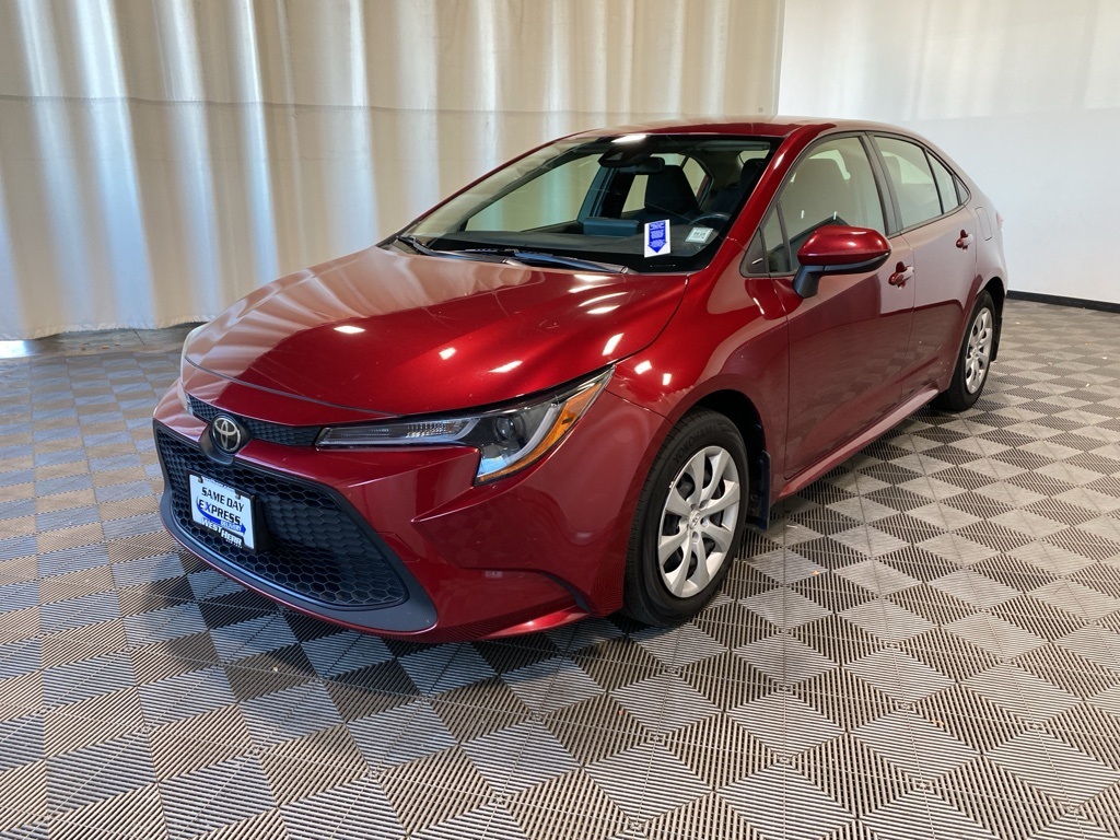 2022 Toyota Corolla LE photo 3