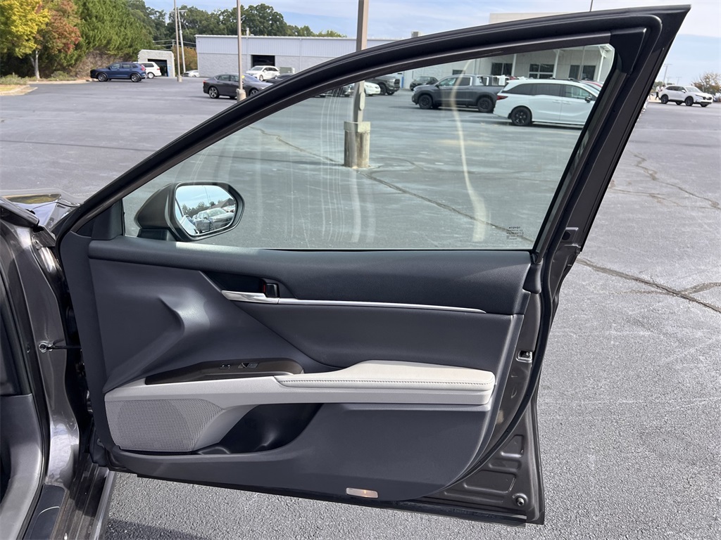 2023 Toyota Camry XSE photo 15