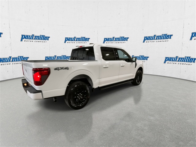 2025 Ford F-150 XLT photo 12