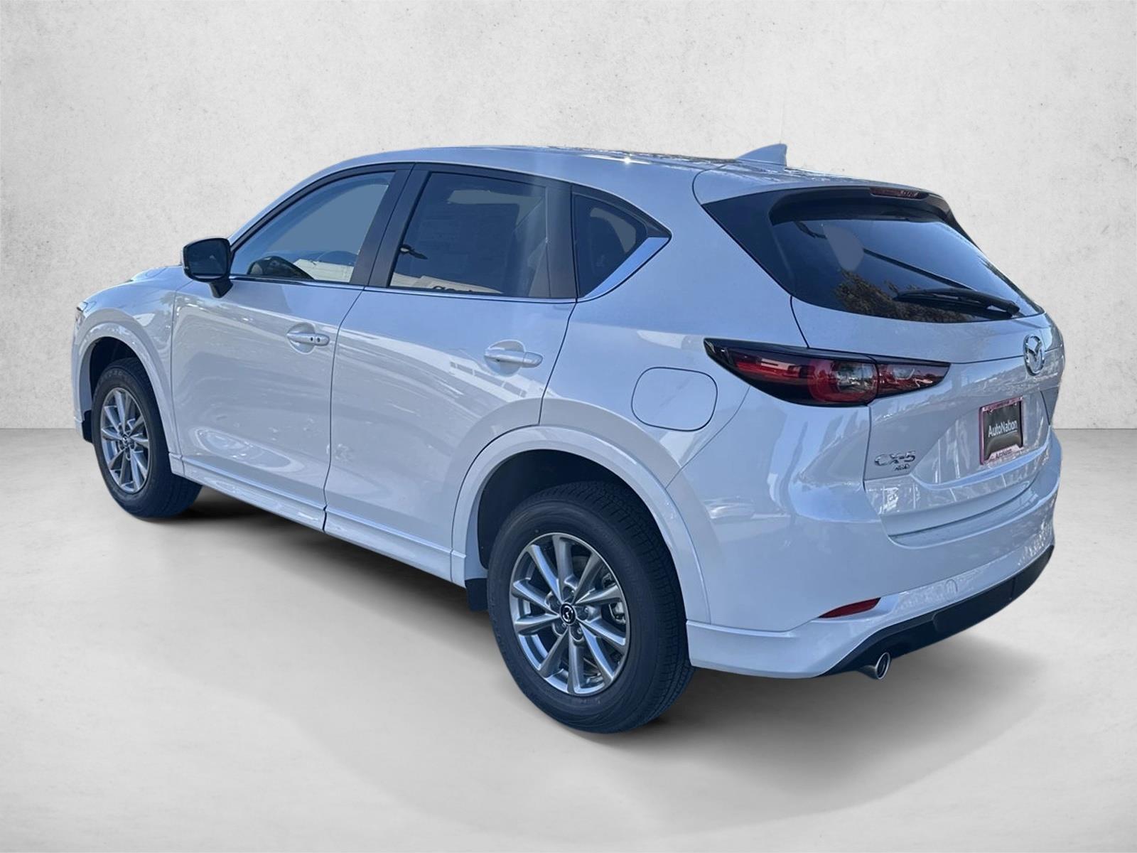 2025 Mazda CX-5 2.5 Select photo 3