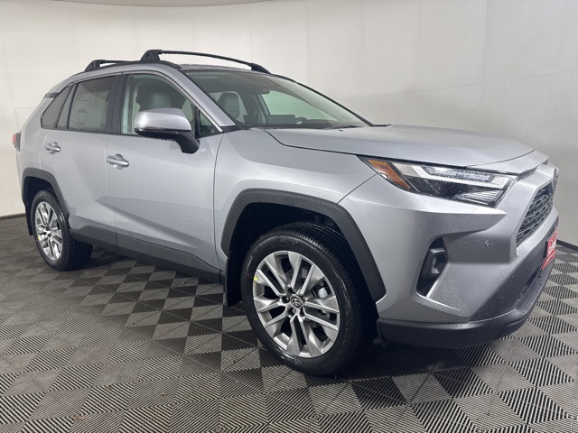 2025 Toyota RAV4 XLE Premium's photo