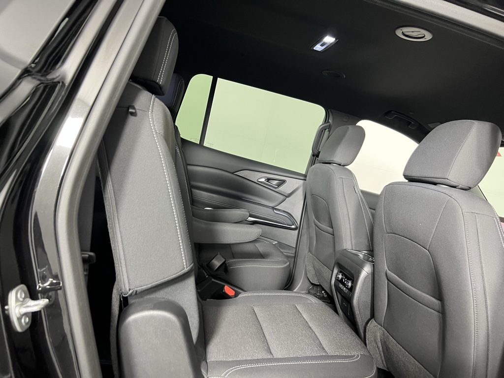 2025 Chevrolet Traverse 1LT photo 23