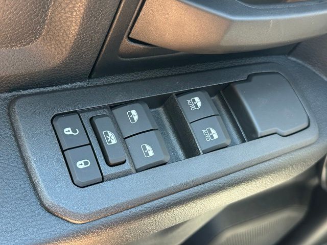 2026 Ram 2500 Tradesman photo 16