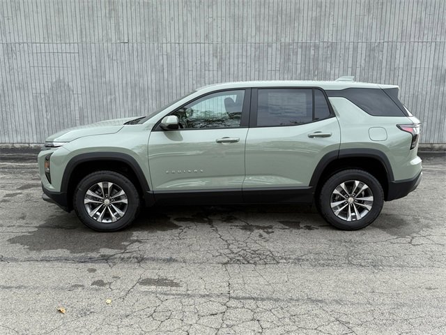 2026 Chevrolet Equinox LT photo 8
