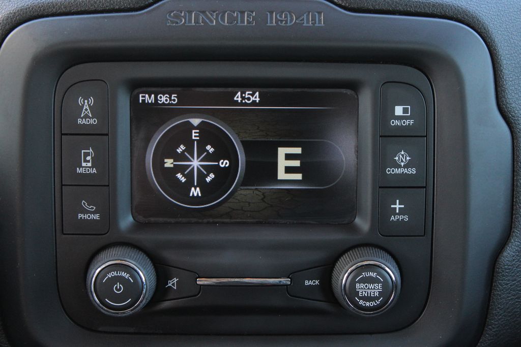 2017 Jeep Renegade Sport photo 19