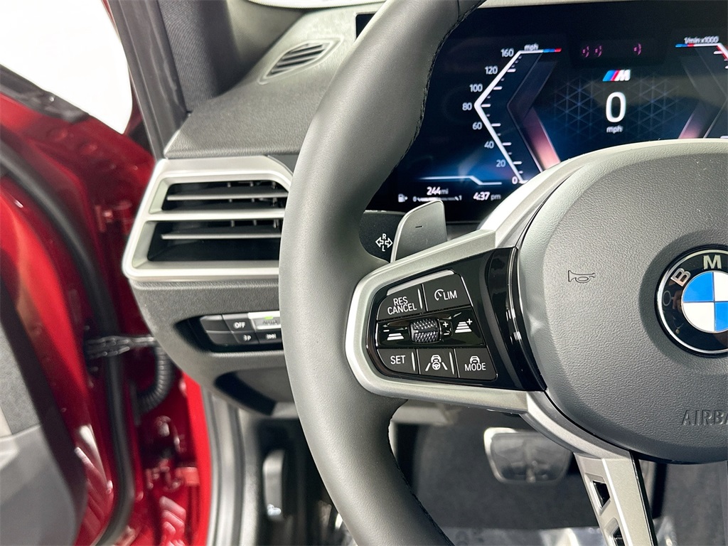 2025 Bmw 330i xDrive photo 14