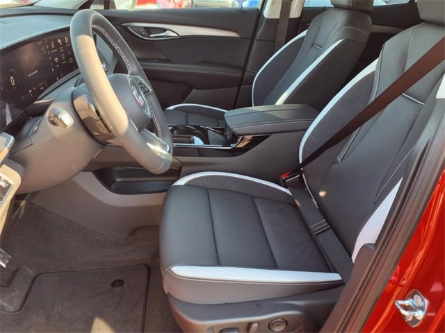 2025 Buick Envision Sport Touring photo 5