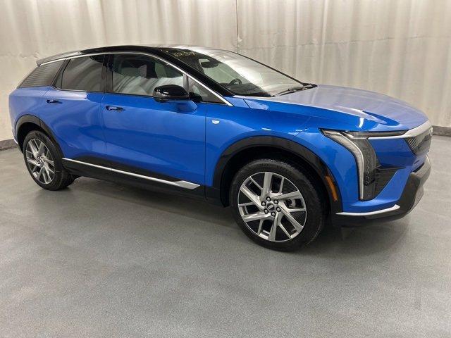 2026 Cadillac OPTIQ Luxury's photo