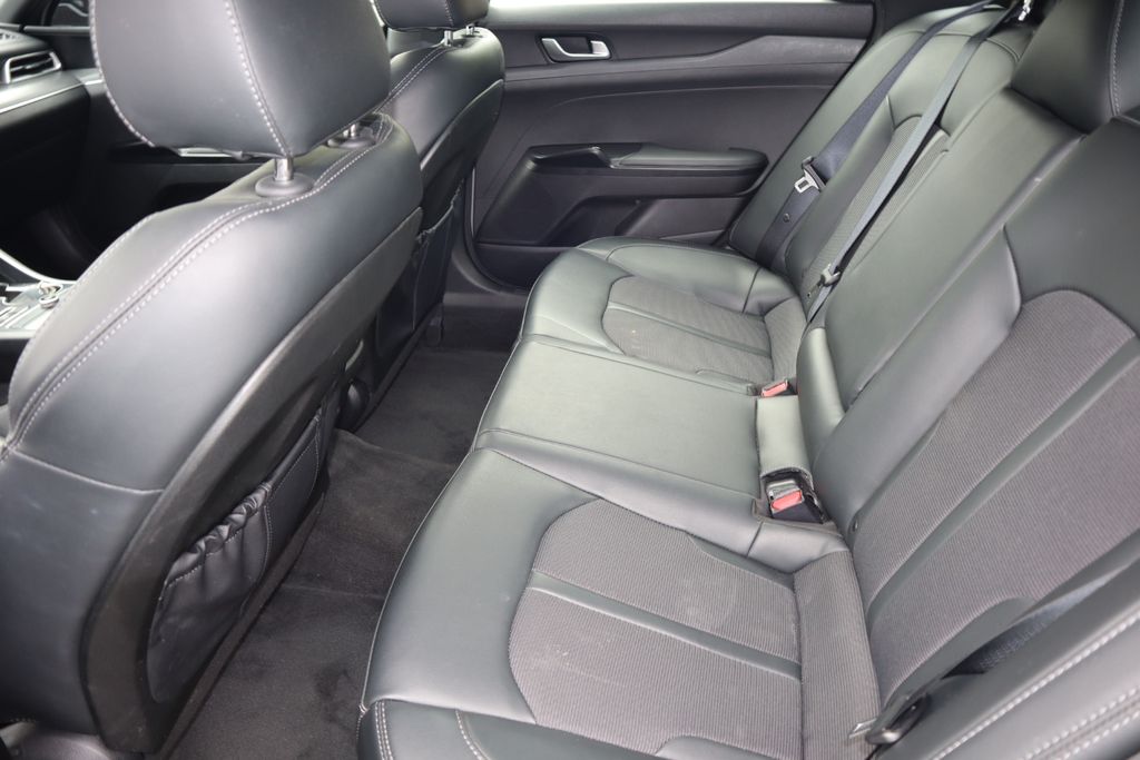 2023 Kia K5 GT-Line photo 15