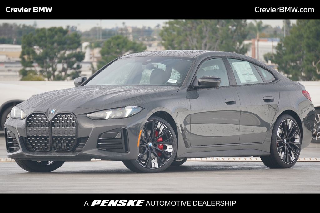 2026 BMW 4 Series 430i's photo