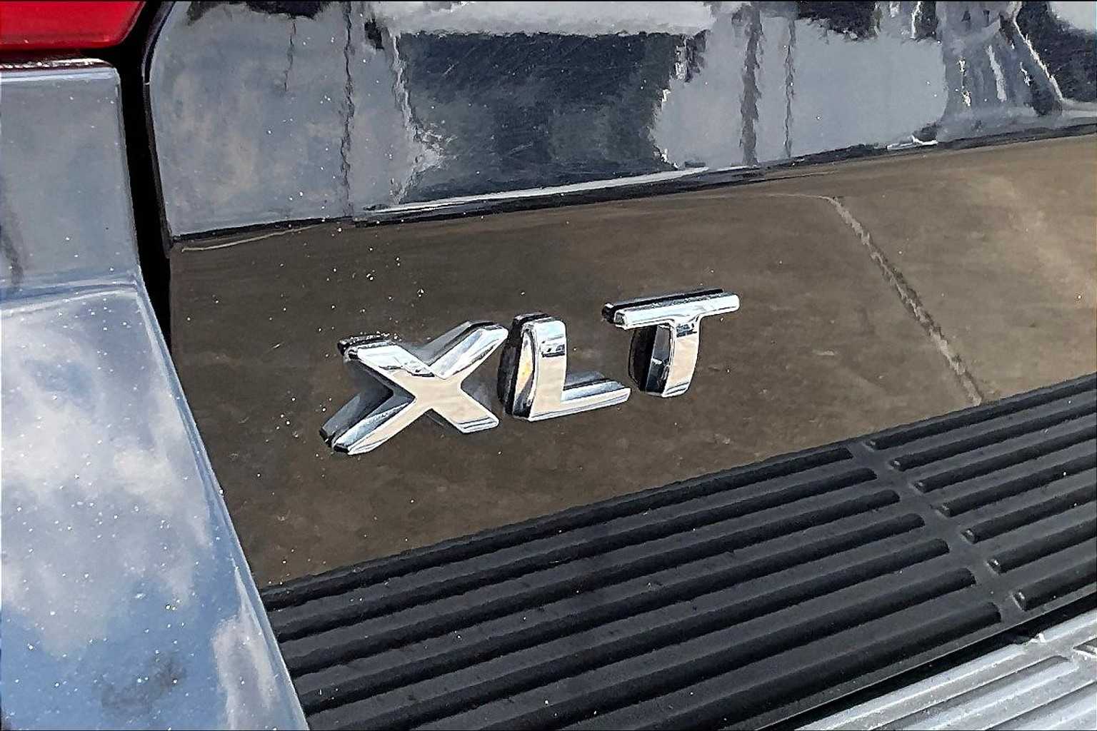 2020 Ford Expedition XLT photo 8