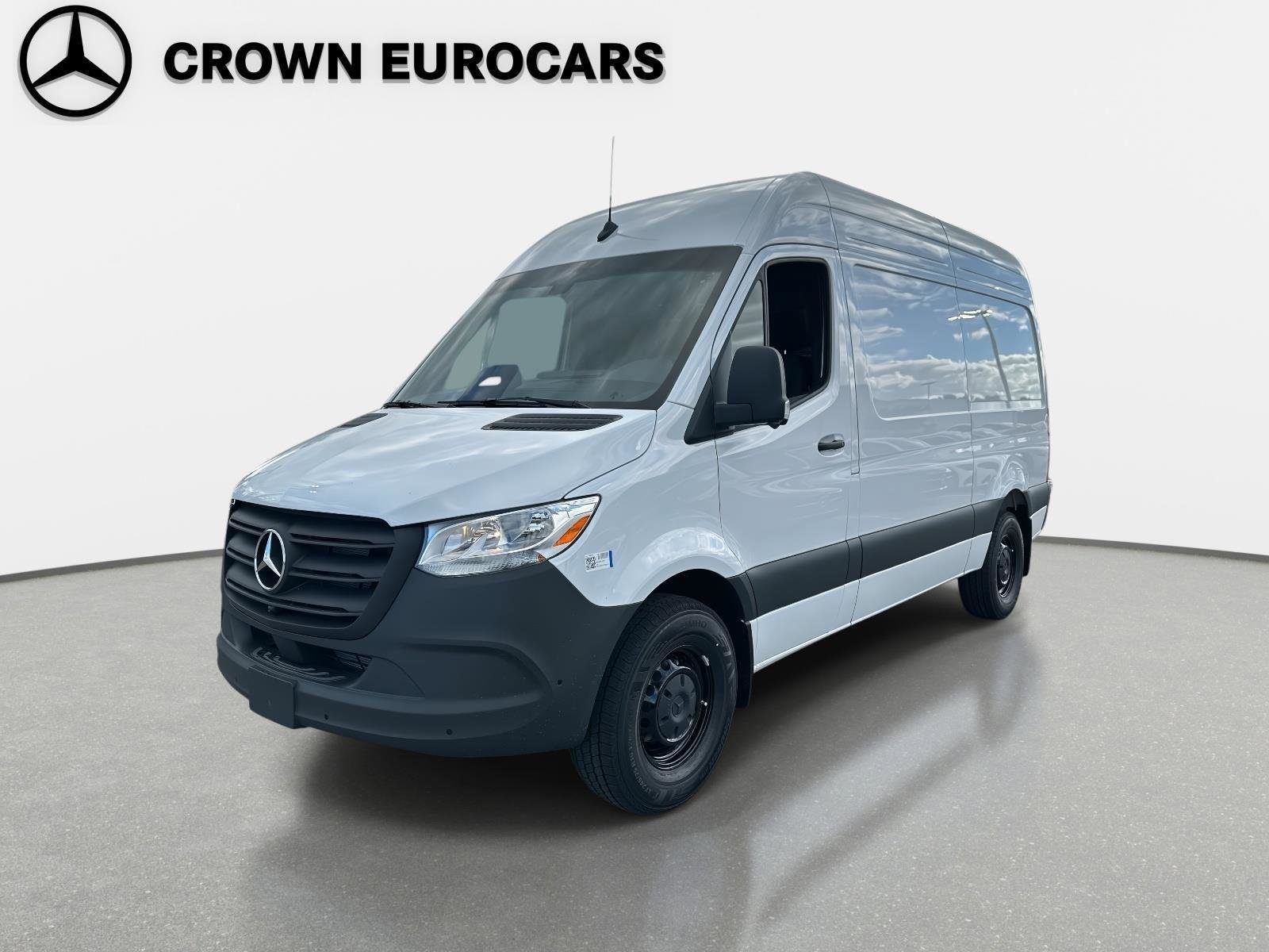 2026 Mercedes-Benz Sprinter Cargo Van Base's photo
