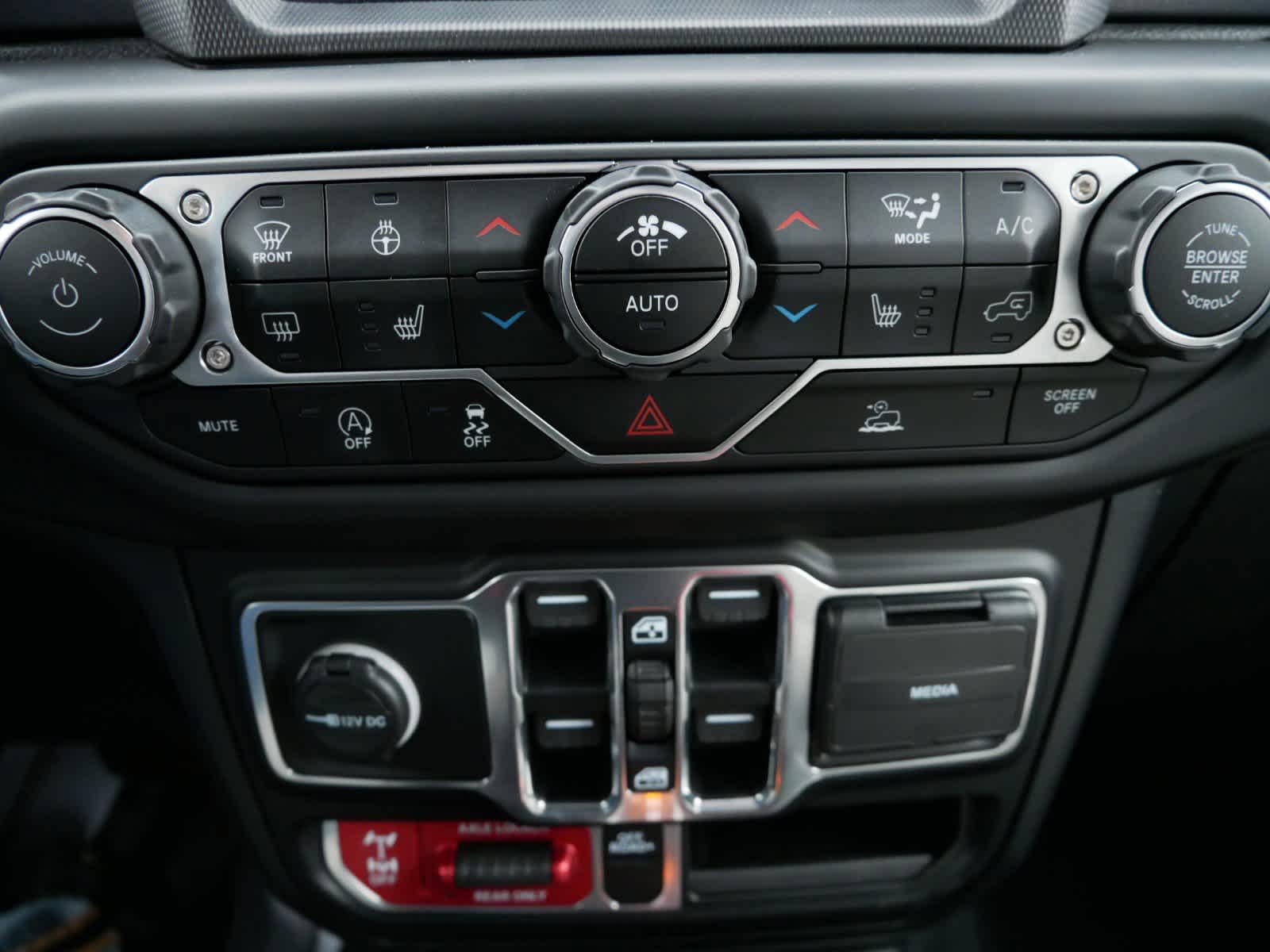 2020 Jeep Gladiator Mojave photo 25