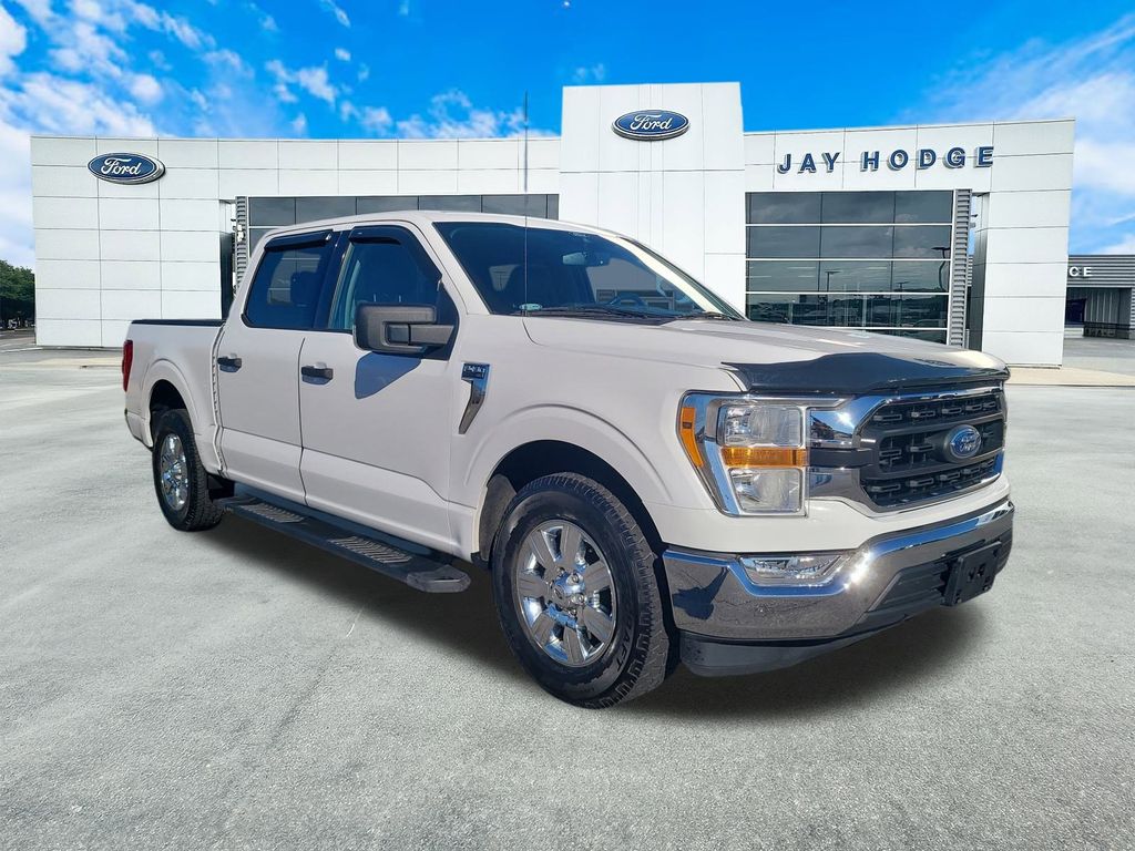 2021 Ford F-150 XLT's photo
