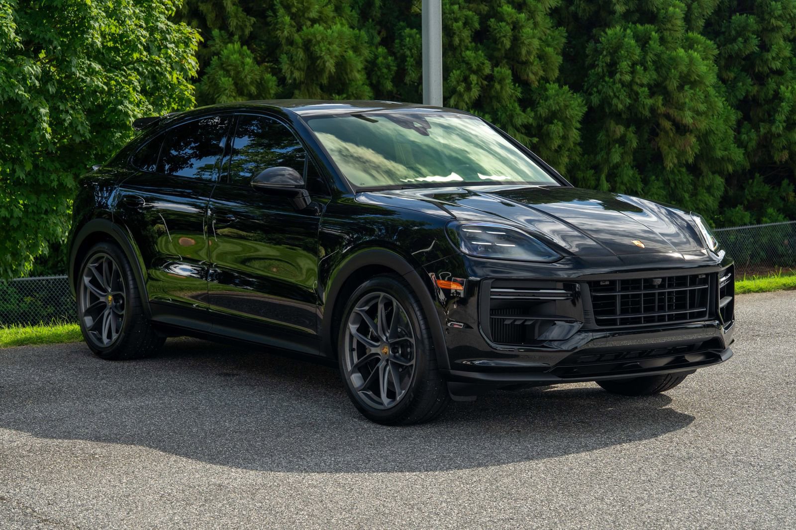 2024 Porsche Cayenne Turbo GT photo 8