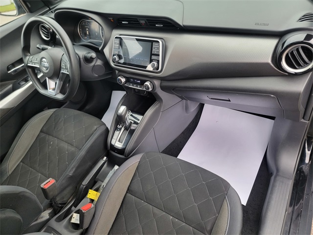2019 Nissan Kicks SV photo 17
