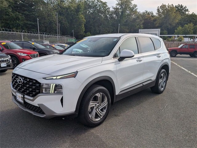 2023 Hyundai Santa Fe SE photo 2