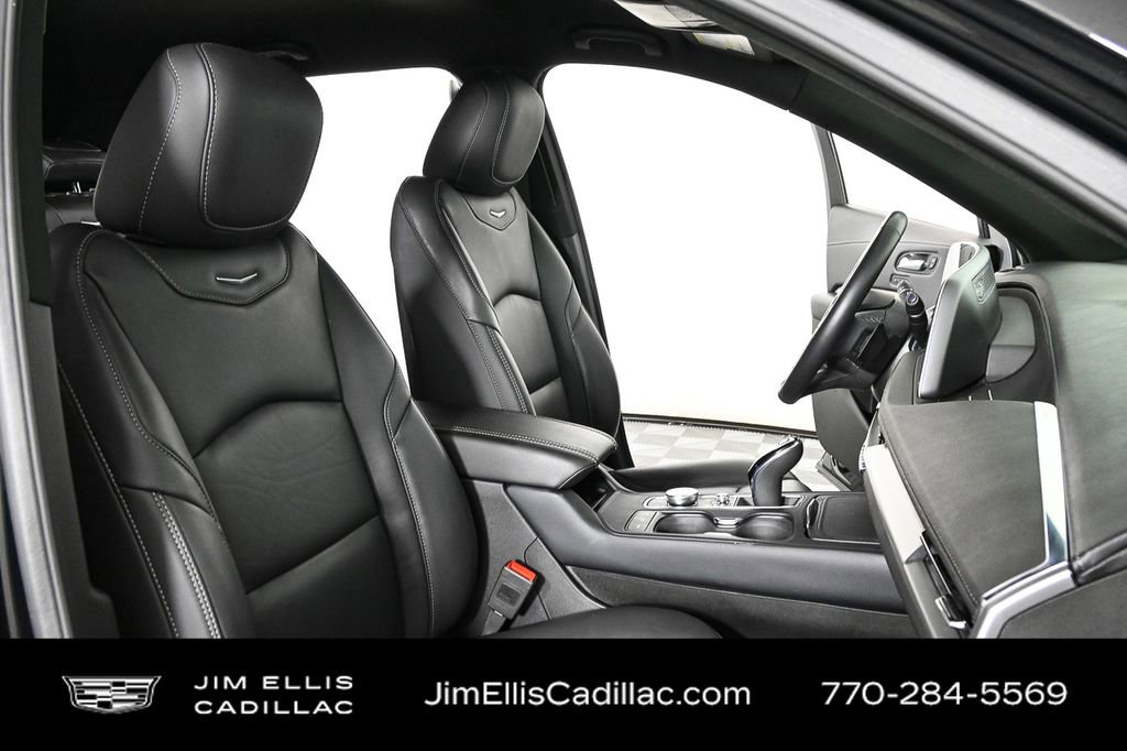 2025 Cadillac XT4 Premium Luxury photo 19