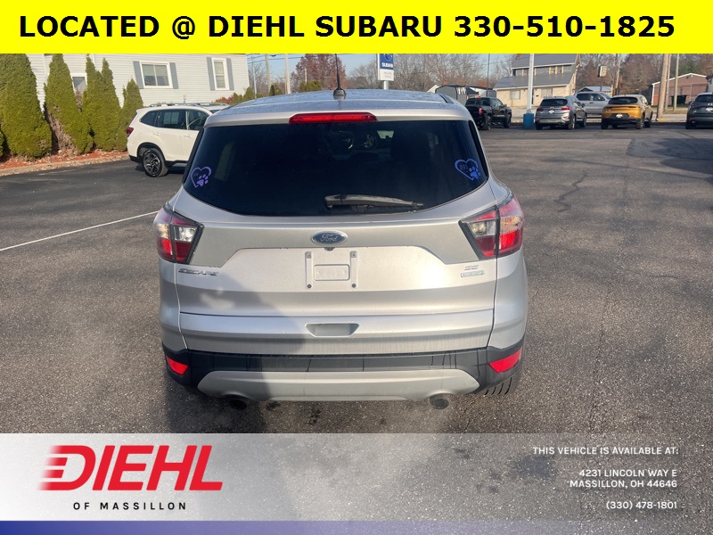 2017 Ford Escape SE photo 2