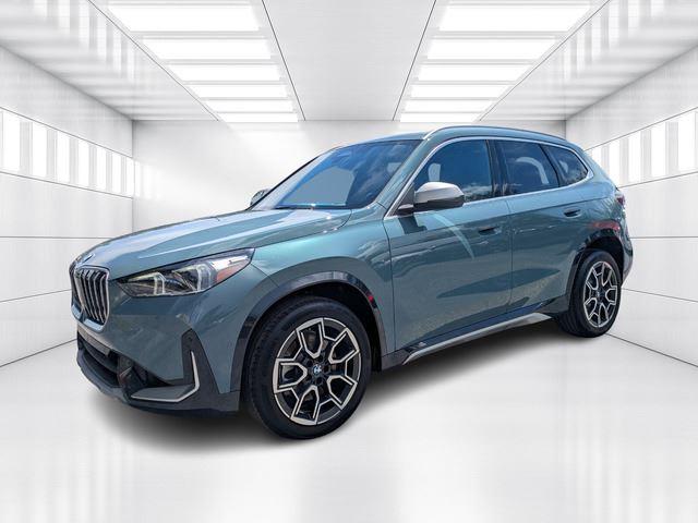 2024 BMW X1 28i's photo