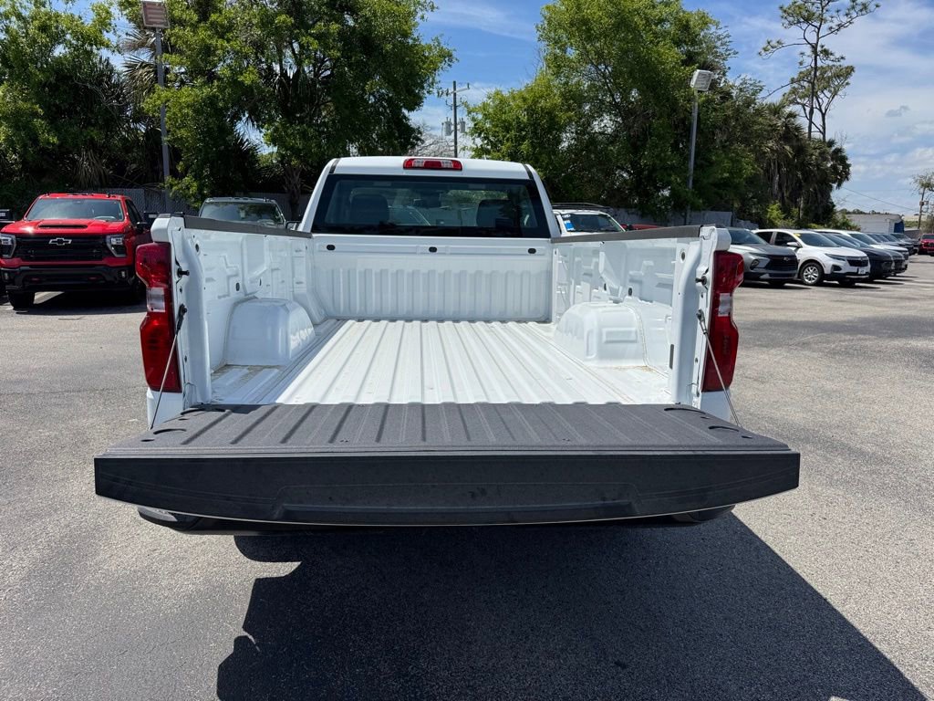 2025 Chevrolet Silverado 1500 photo 9