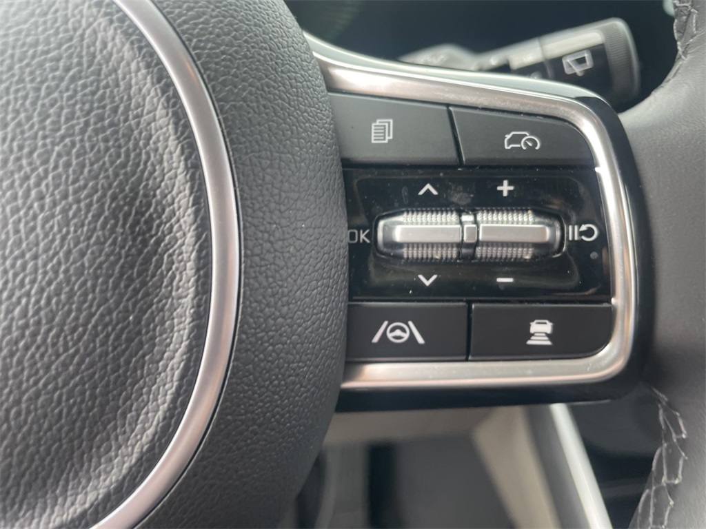 2025 Kia Carnival LXS photo 45