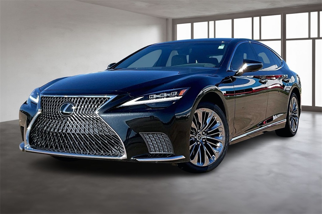 2022 Lexus LS Base's photo