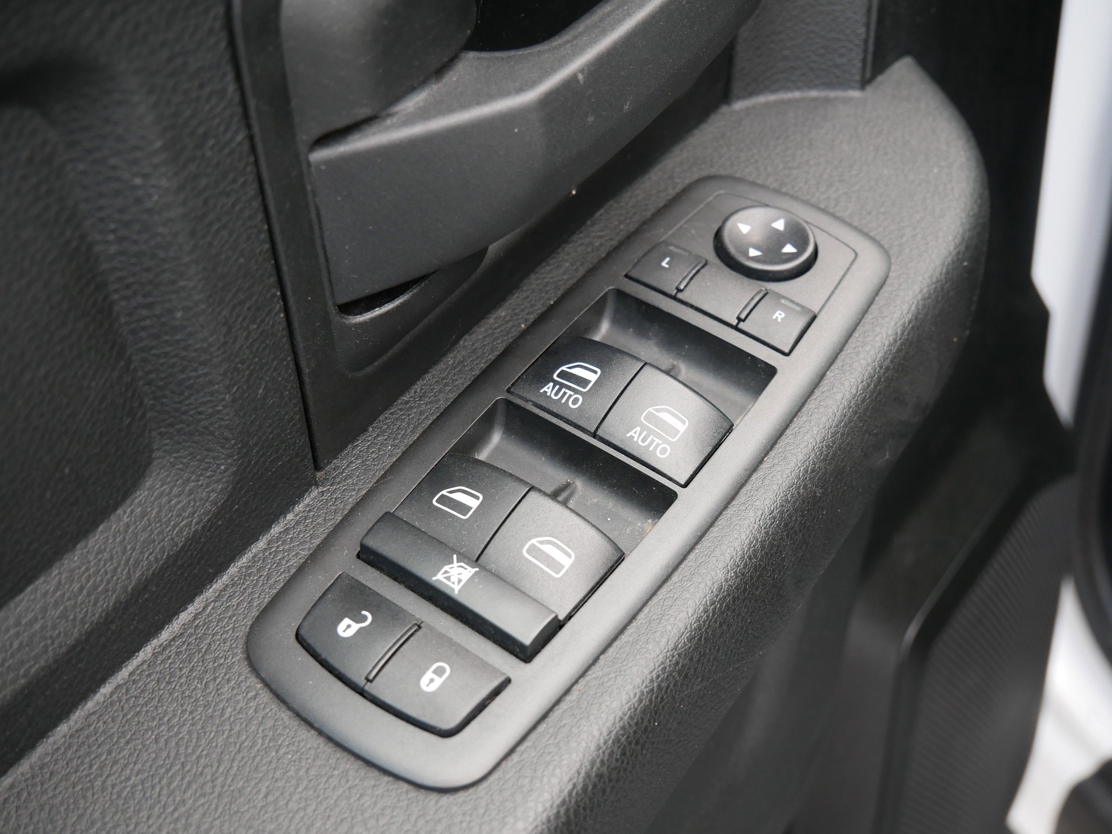 2021 Ram 3500 Tradesman photo 16