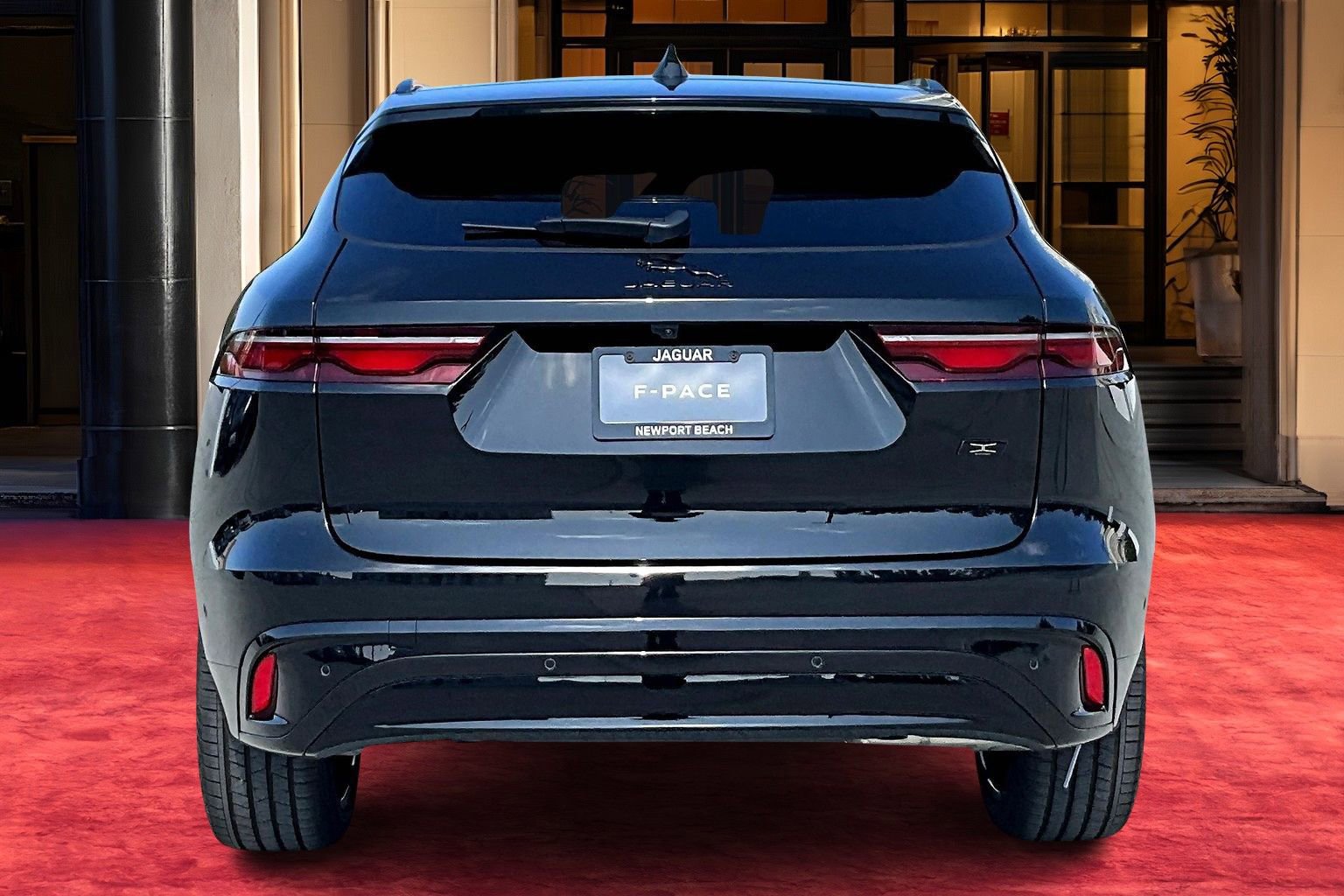 2026 Jaguar F-PACE P250 R-Dynamic S photo 4