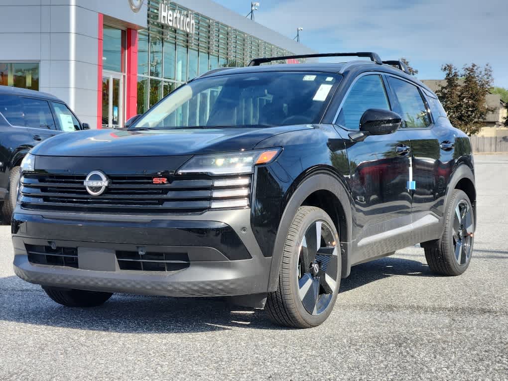 2026 Nissan KICKS SR AWD's photo