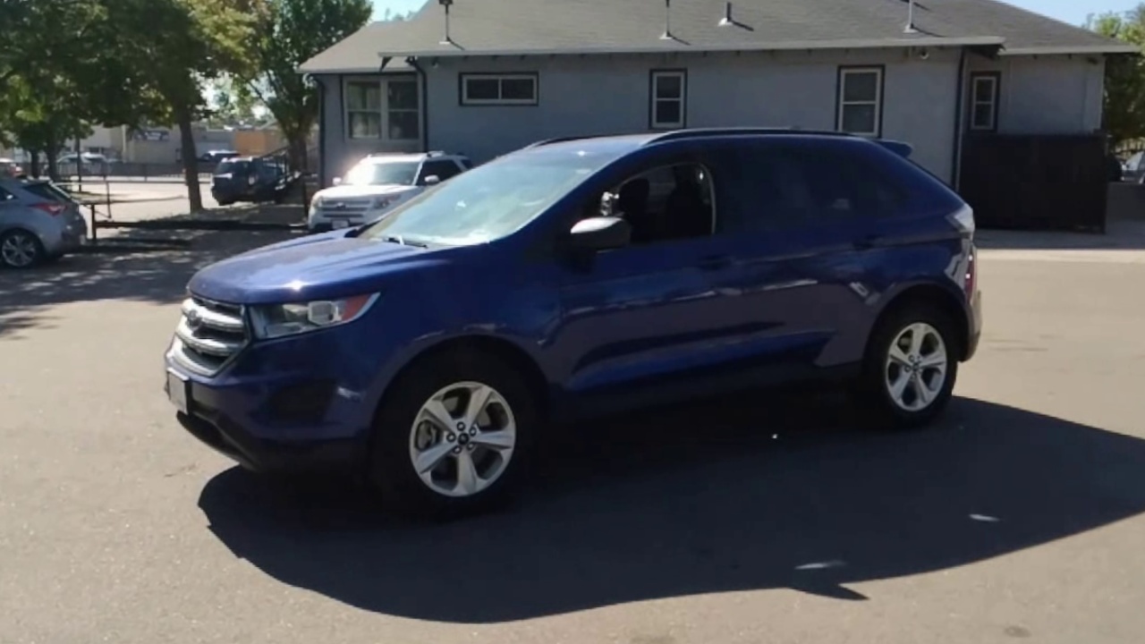 2015 Ford Edge SE photo 4