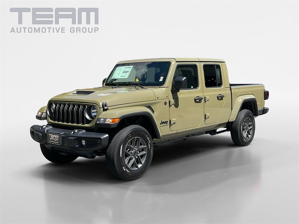 2025 Jeep Gladiator Sport S photo 3