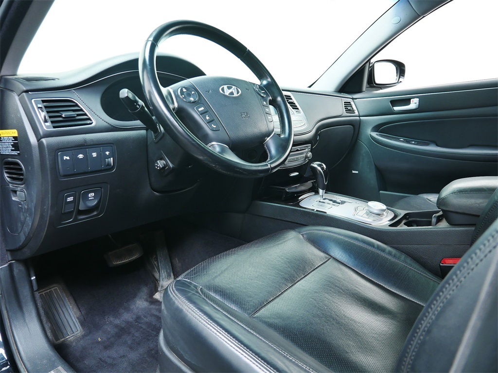 2013 Hyundai Genesis Premium 3.8 5.0 R-Spec photo 3