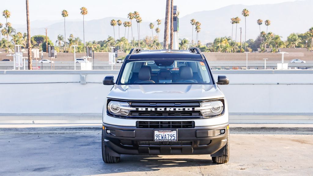 2022 Ford Bronco Sport Outer Banks photo 2