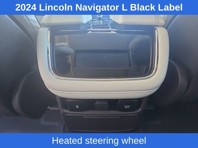 2024 Lincoln Navigator Black Label photo 30