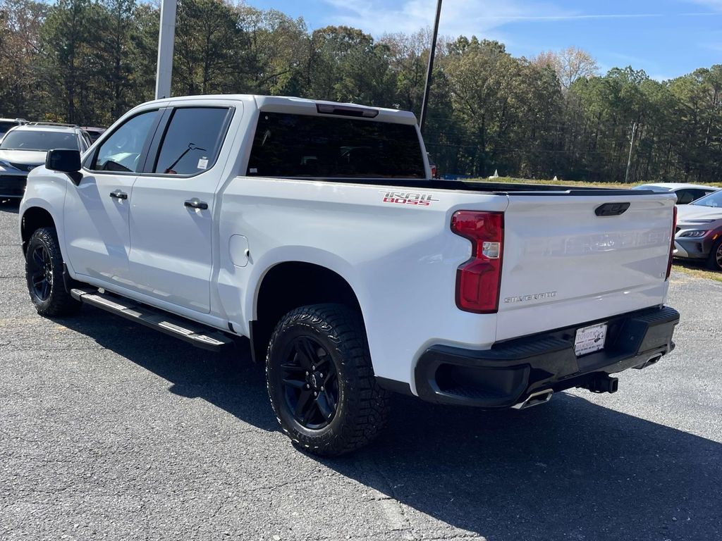 2024 Chevrolet Silverado 1500 LT Trail Boss photo 4
