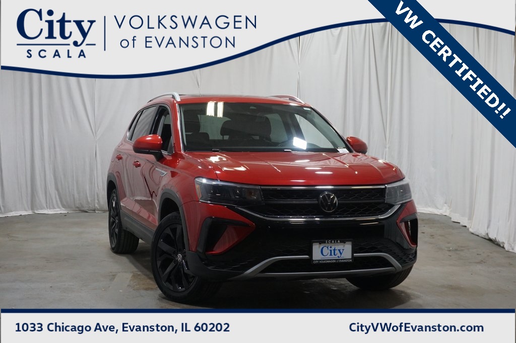 2023 Volkswagen Taos SE's photo