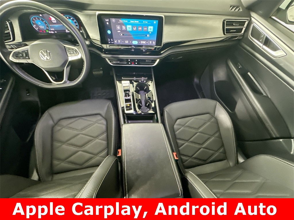 Used 2024 Volkswagen Atlas Cross Sport SE w/Tech with VIN 1V2HE2CA2RC224238 for sale in Winona, Minnesota