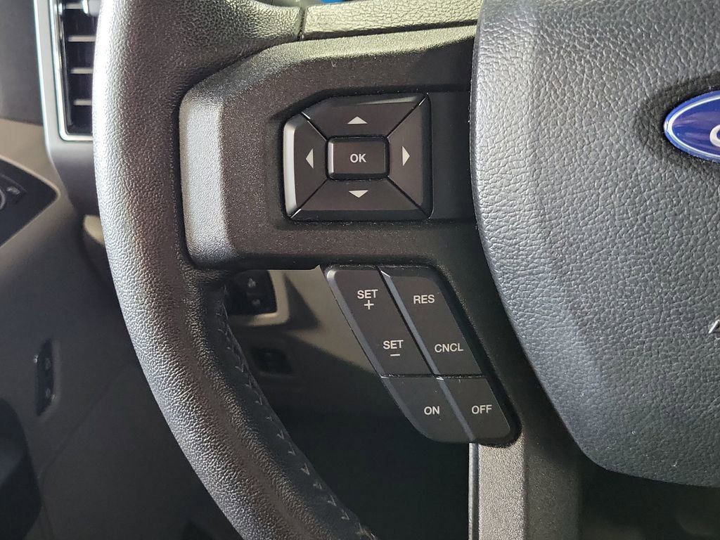 2019 Ford F-150 XLT photo 11