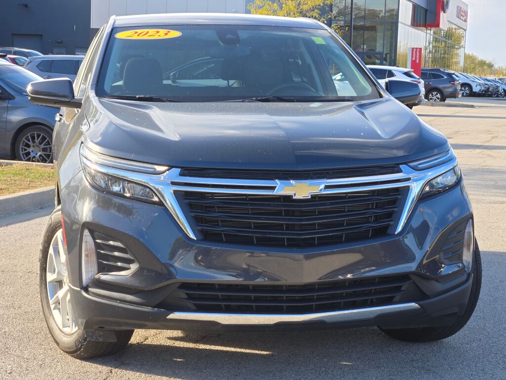 2023 Chevrolet Equinox LT photo 3
