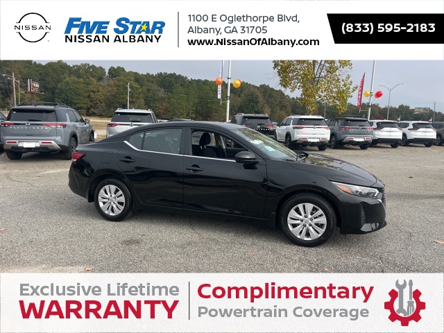 2025 Nissan Sentra S's photo