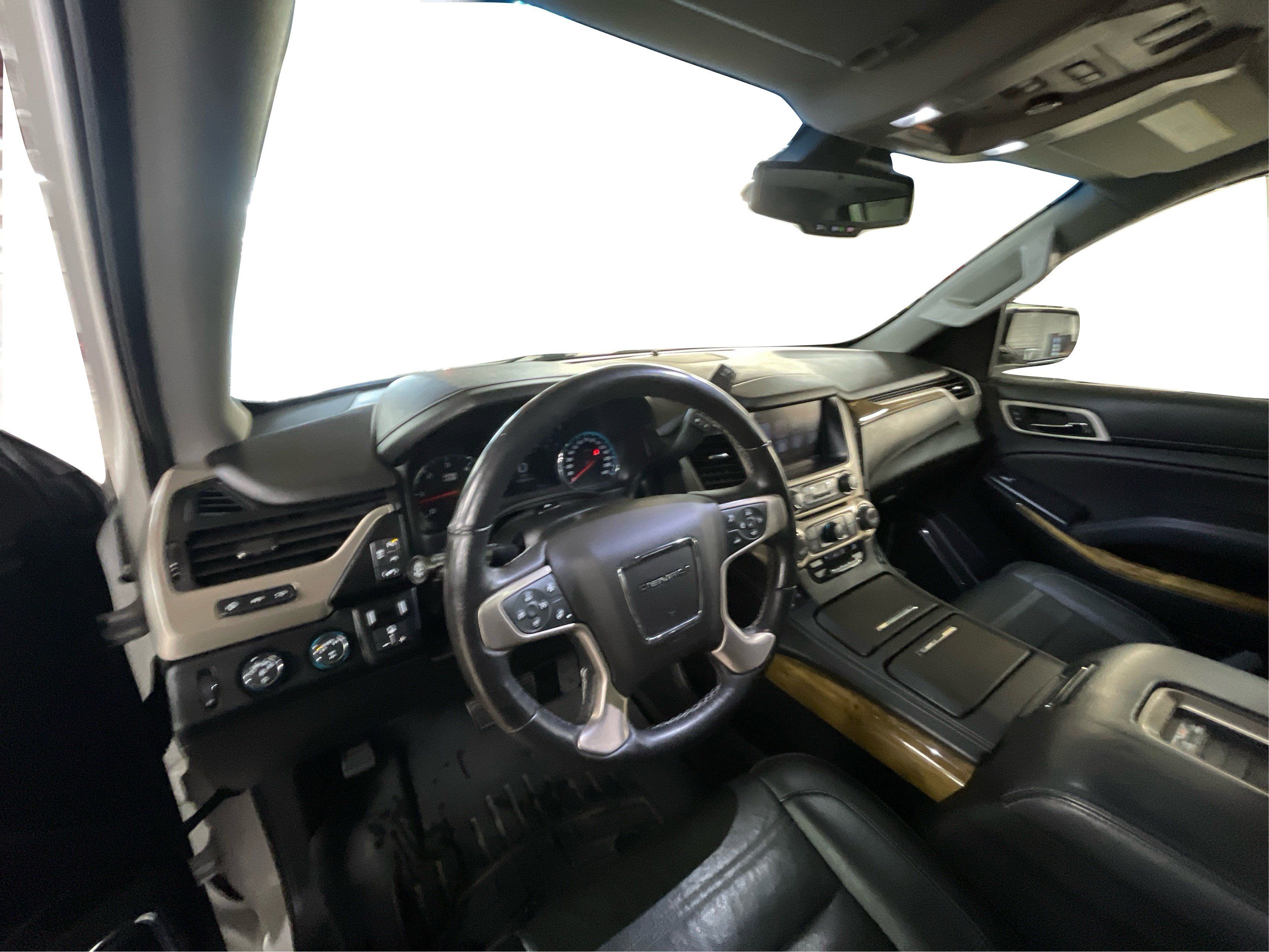2017 Gmc Yukon XL Denali photo 17