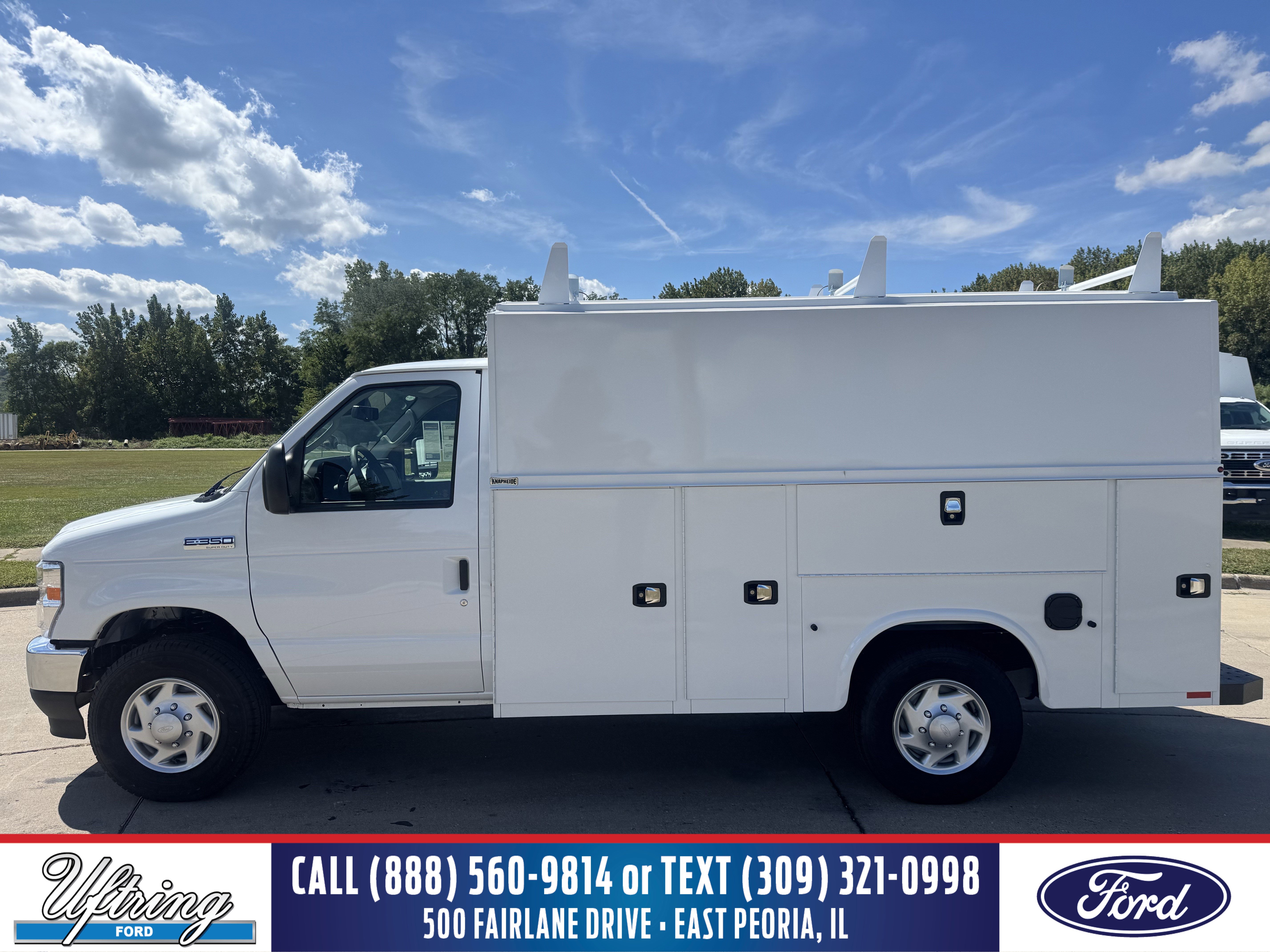 2026 Ford E-Series Cutaway Base's photo